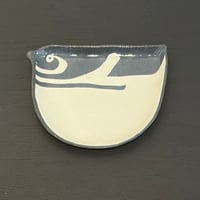 ぶんのまお　まんまるマゼラン小皿　左向き