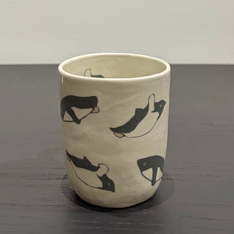 ぶんのまお　泳ぐアデリーペンギンマグ