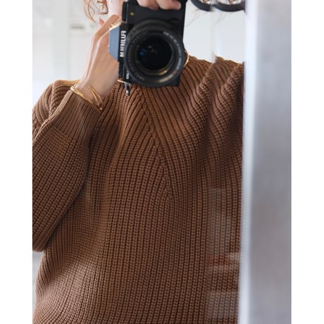 BATONER  SIGNATURE CREW NECK