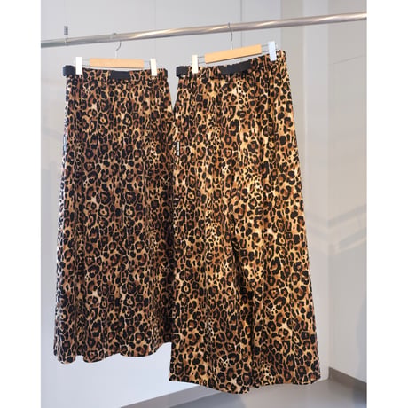 M53. BELTED LEOPARD SKIRT