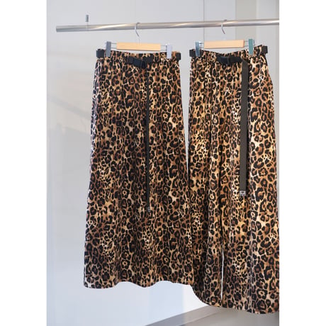 M53. BELTED LEOPARD SKIRT