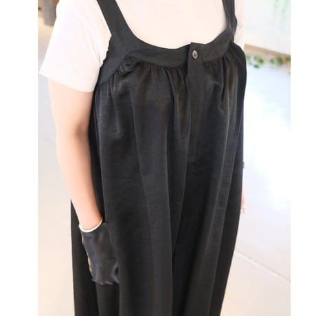 NAKAGAMI  サテンサロペット