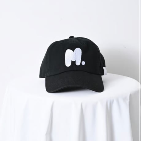 M53.  GRAFFITI M CAPS