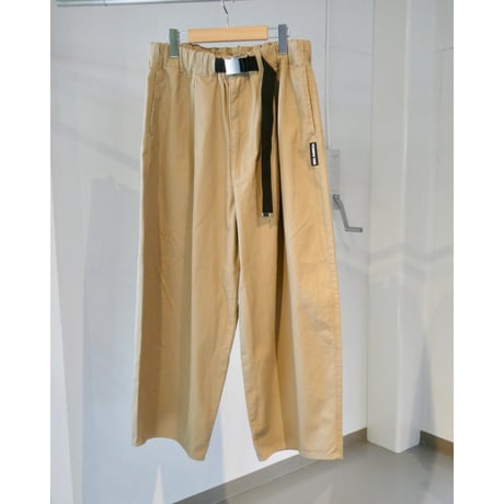 M53.  CHINO BELTED PANTS