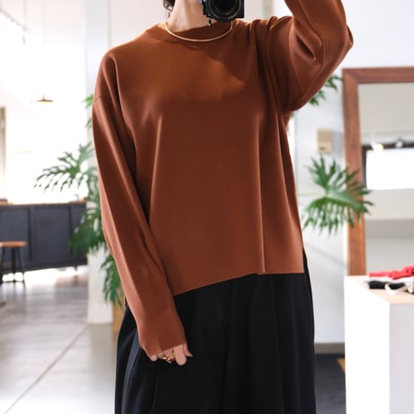 BATONER  32G SMOOTH WOOL CREW
