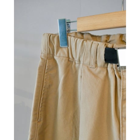 M53.  CHINO BELTED PANTS