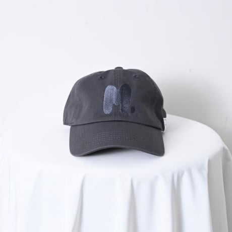 M53.  GRAFFITI M CAPS