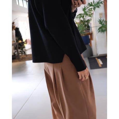 BATONER  32G SMOOTH WOOL CREW