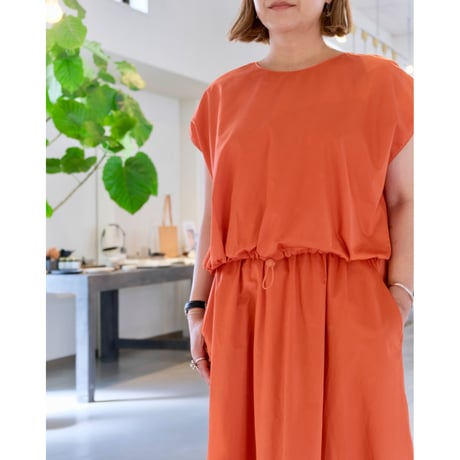 Devotion TWINS  BLOUSE CROP