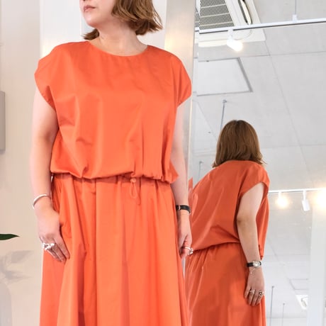 Devotion TWINS  BLOUSE CROP
