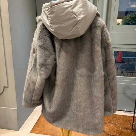 CAPE HORN FLACO ファー&フードブルゾン