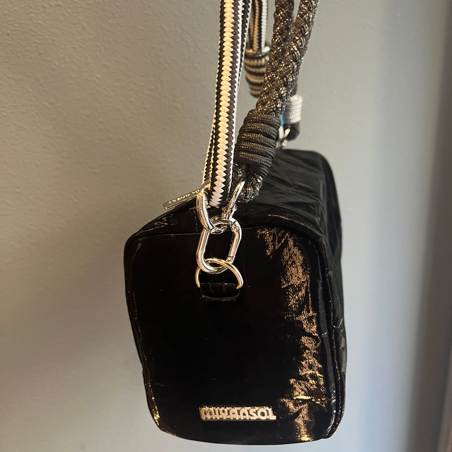 6acc154802c4214cc34e7cb1