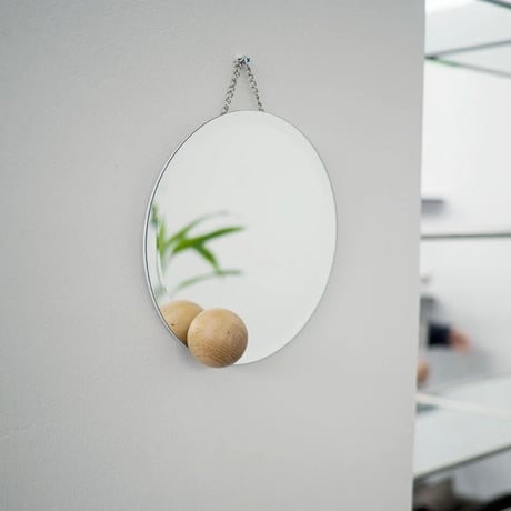 WALL MIRROR / インテリアのアクセントアイテムとしても存在感を高めてくれる壁掛けミラー / オーク材