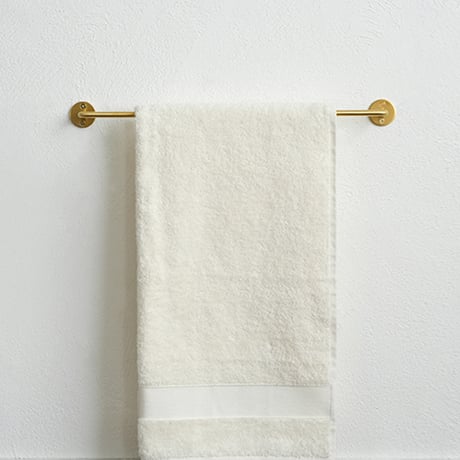 BRASS TOWEL HANGER / S ・ Lサイズ /日々使うごとに経年変化し落ち着いたやわらかい風合いになる真鍮素材のタオルハンガー