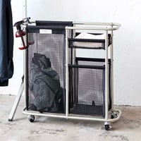 LAUNDRY WAGON / 生活感の出やすいランドリーまわりをすっきり整理し空間にスタイリッシュなアクセントを添えるデザイン / MESH INDUSTRIAL