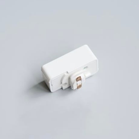 ライティングレールプラグ / 引掛シーリングからダクトレール使用時に簡単取り付け設置 / 変換プラグ / 天井照明