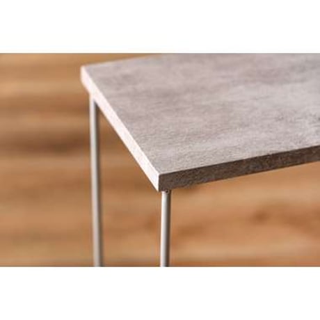 STYLISH STEEL TABLE / スリムでコンパクト / シンプルなスチール素材のサイドテーブル