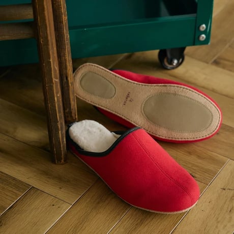 room slipper warm's / 冬の日常を上質な履き心地であたたかいルームスリッパ : Mサイズ 22.5 - 24.5cm / Lサイズ 25 - 27cm