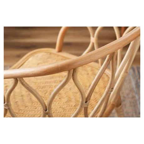 RATTAN CHAIR / 曲線を重ねた背フレームが生み出す陰影の美しさが印象的なラタンチェア / SH44.5cm
