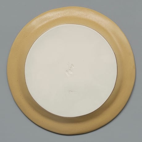 slom round plate / 素材の表情が食卓にあたたかみをもたらす陶食器シリーズ / Mサイズ , Lサイズ