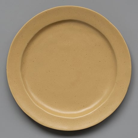 slom round plate / 素材の表情が食卓にあたたかみをもたらす陶食器シリーズ / Mサイズ , Lサイズ