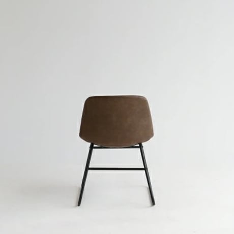VINO CHAIR / CAMEL , BROWN / カフェのような落ち着きある空間づくりに / ダイニング 書斎など多用途で使える合皮チェア