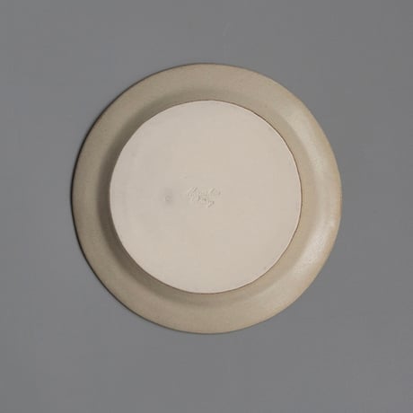 slom round plate / 素材の表情が食卓にあたたかみをもたらす陶食器シリーズ / Mサイズ , Lサイズ