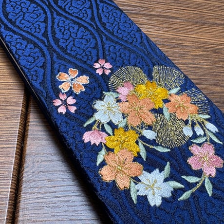刺繍のお結び帳 縦18cm横cm 24山 白和紙