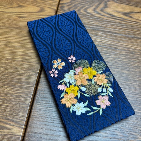 刺繍のお結び帳 縦18cm横cm 24山 白和紙