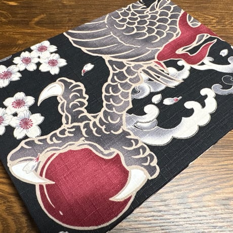 B5見開き御朱印帳  24山（ブラック）nene バンド付き