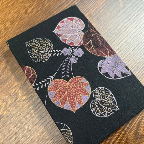 【即日発送】通常御朱印帳　18× 12㍉ 白和紙　24山　バンド付き