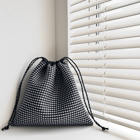 drawstring bag