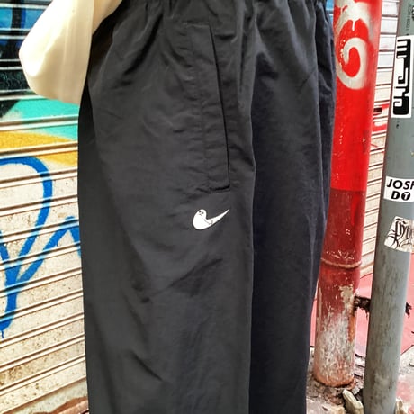 バルーンナイロンパンツ（ブラック）