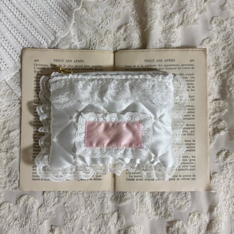 Quilting perl mini pouch