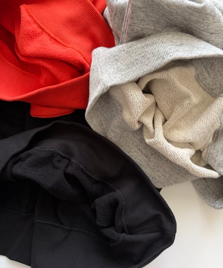 crew neck sweat shirt