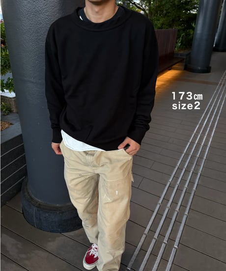 crew neck sweat shirt