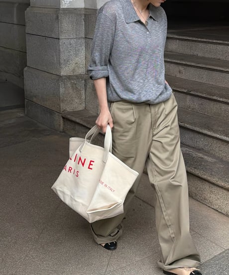 linen like open collar knit