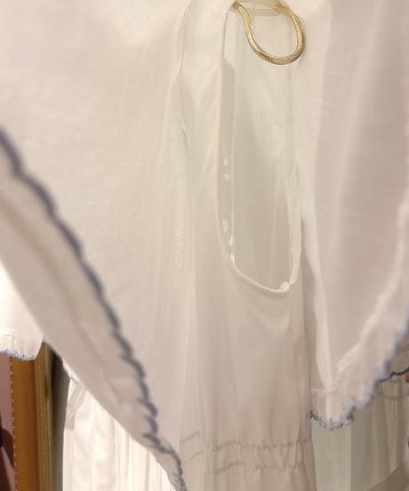 70s vintage flower embroidered cape sleeve dress