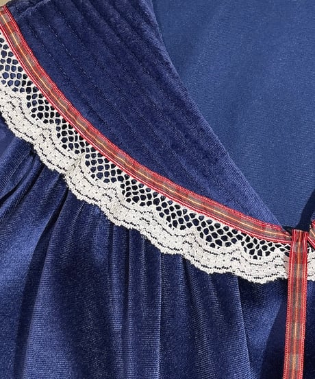 80s vintage big collar velours dress
