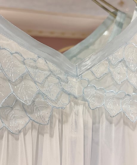 60s vintage leaf embroidered lace gown dress