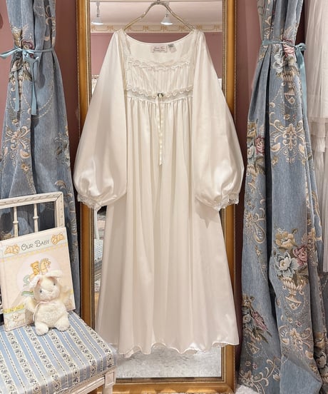 80s vintage square neck lace satin dress