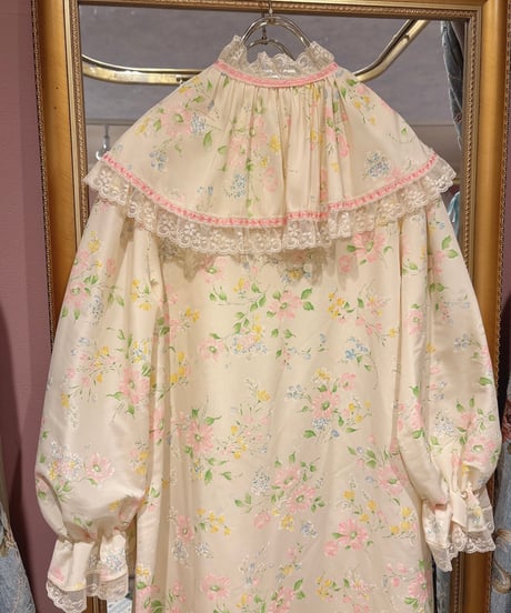 60s vintage big collar floral dress