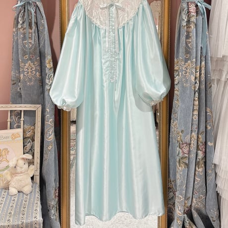 サテンワンピース | STORES