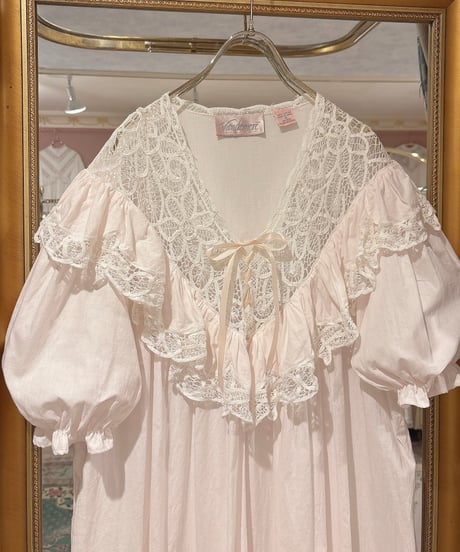 80s vintage ruffle collar lace dress