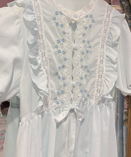 80s vintage blue flower embroidered dress