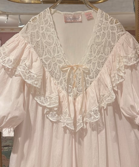 80s vintage ruffle collar lace dress
