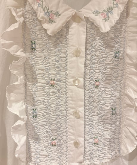 70s vintage flower smocking&embroidered white cotton dress