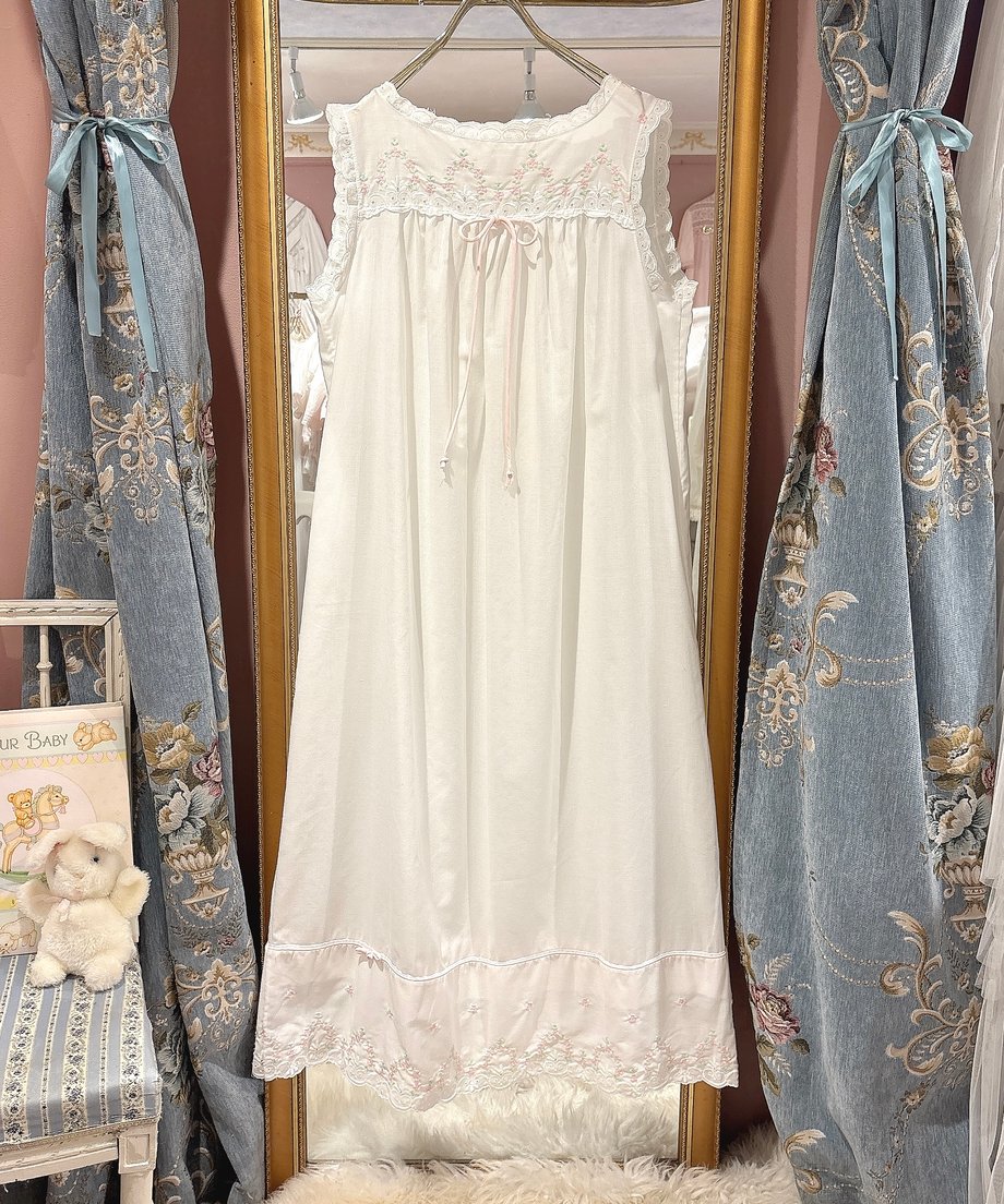 6a6316aed356f7cfd412f589