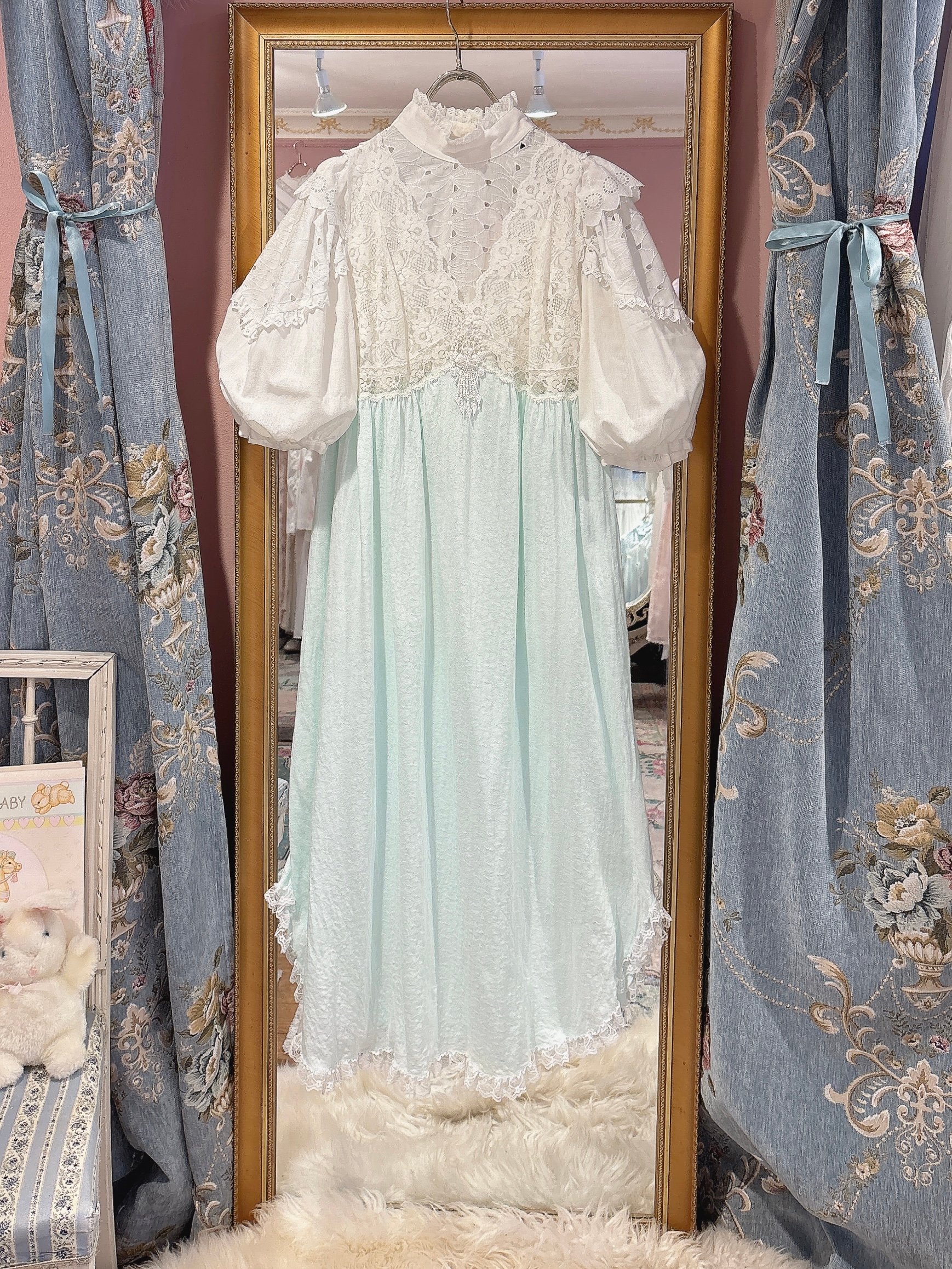 80s vintage lace no sleeves dress | HARDYS