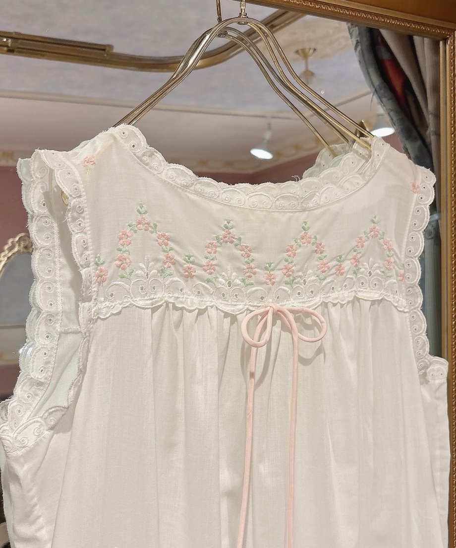 6a6316aed356f7cfd412f589